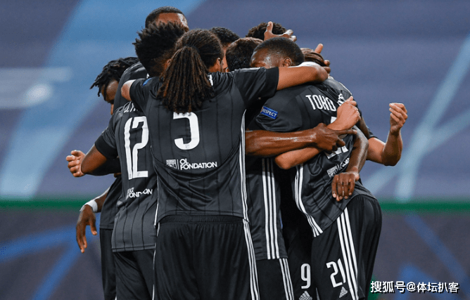  布莱顿青年军异军突起，黑马姿态冲击欧战  