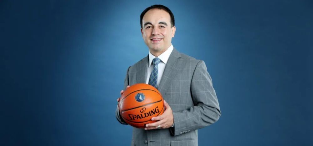  狼队管理层动荡，主教练暗示赛季末离任  