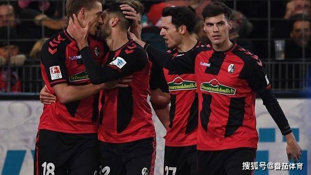  马赛主场气势如虹，完胜对手延续不败纪录